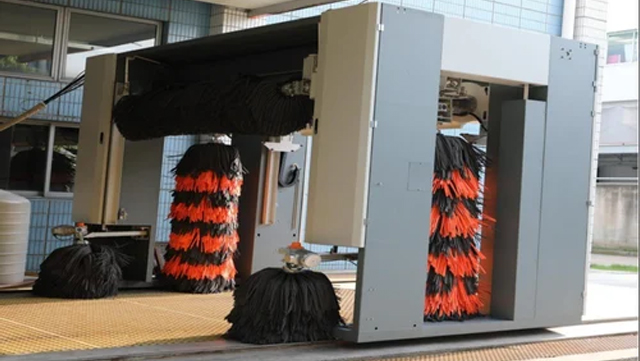 Automatic Brush Car Wash Machine Manufacturers in Pune  
